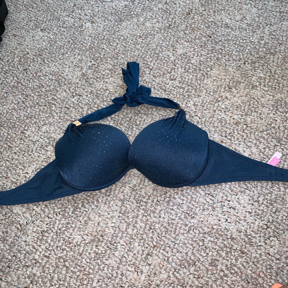 Victoria’s Secret Bikini top